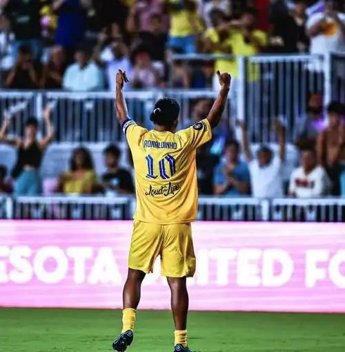 更靠球队战 更靠球队战